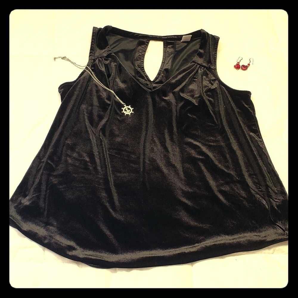 Black Velvet Old Navy Tank